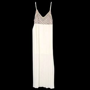 Altar’d State Maxi Dress Womens Medium Ivory Embroidered Boho Gypsy Hippie Flowy